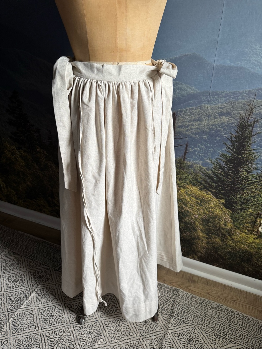 Women’s Cream Tie-Waist Maxi Skirt